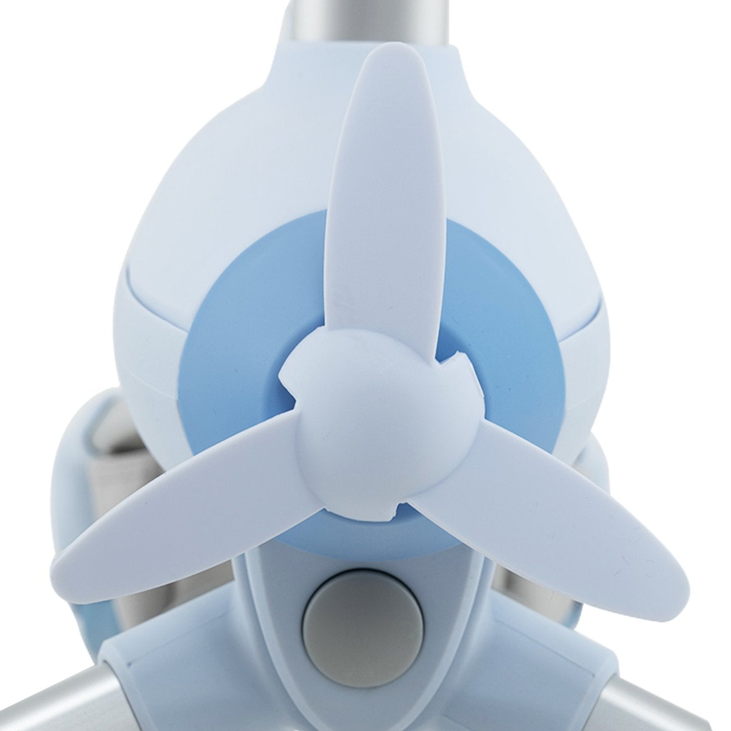 2-in-1 Kids Ride-On Push Car with Lighted Wheels for 18-60 Months Old-Blue