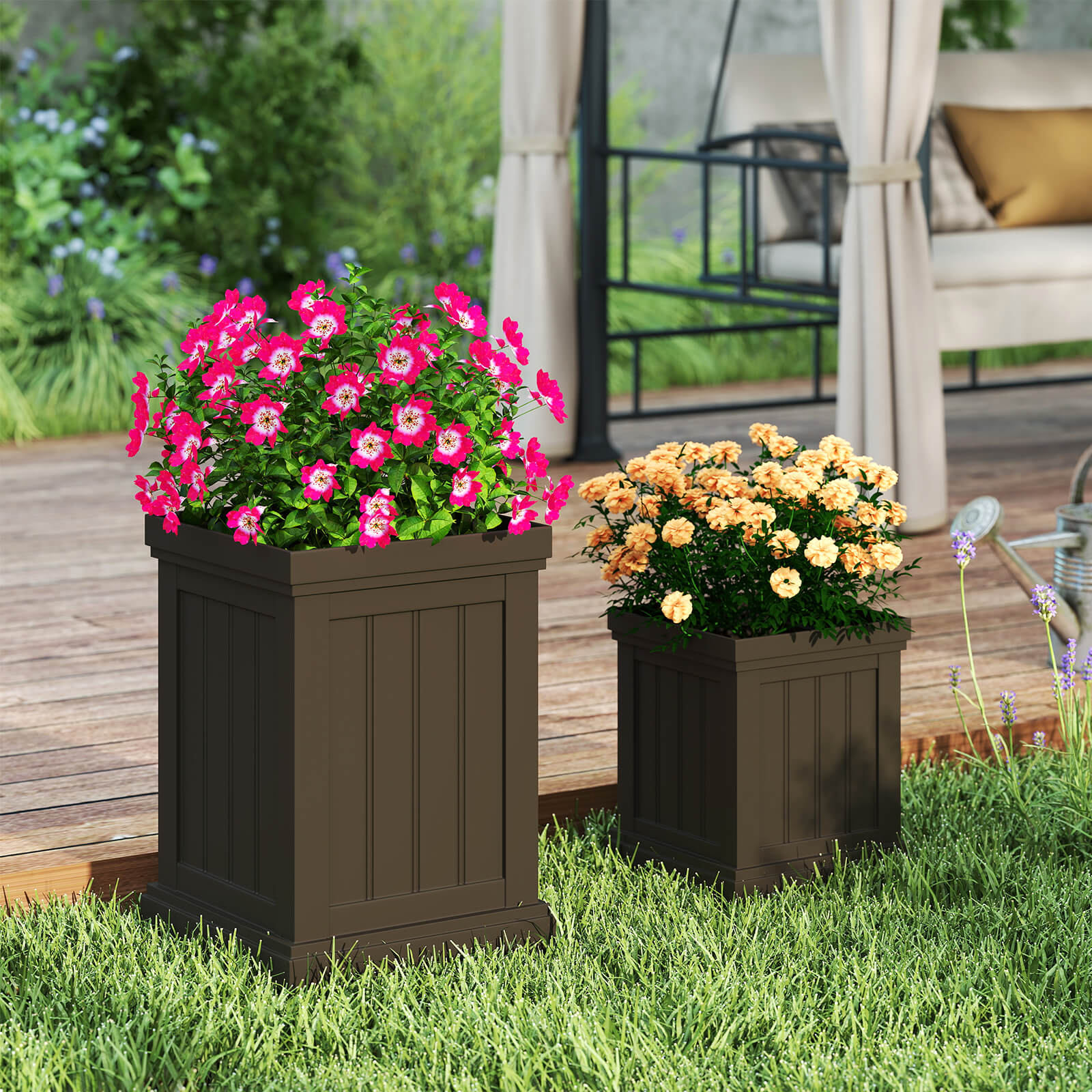 2 Pieces Square Plastic Planters 48cm Large and 32cm Small Flower Pots-Light Brown