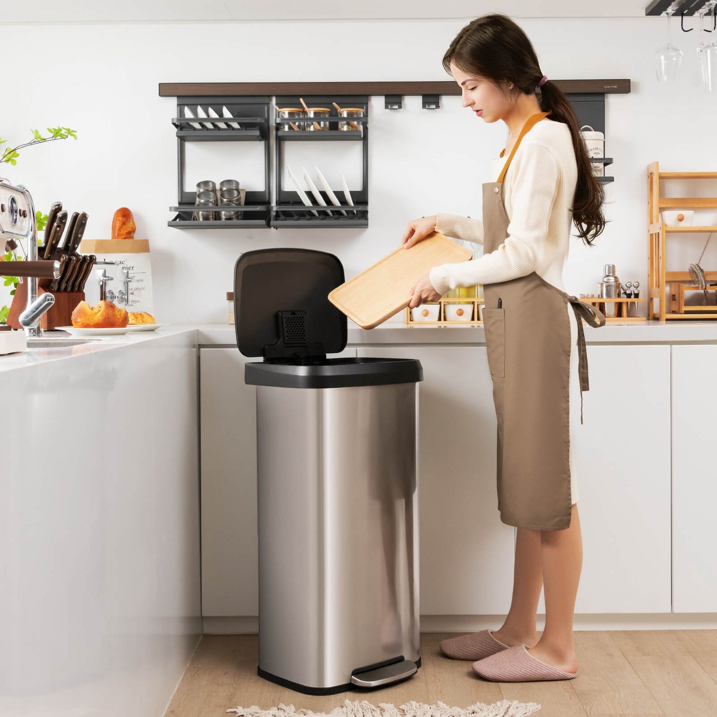 68L Step Trash Can with Soft Close Lid and Deodorizer Compartment-Silver