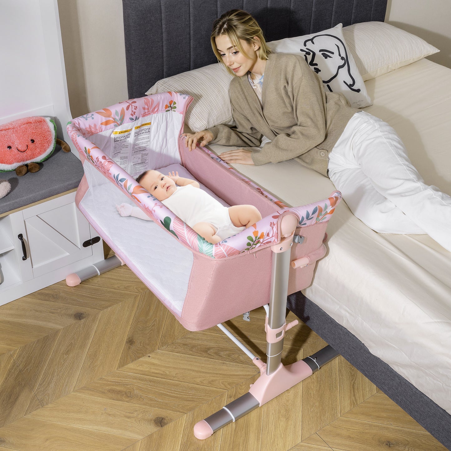 Baby Bassinet Crib Bedside Sleeper with Adjustable Height-Pink