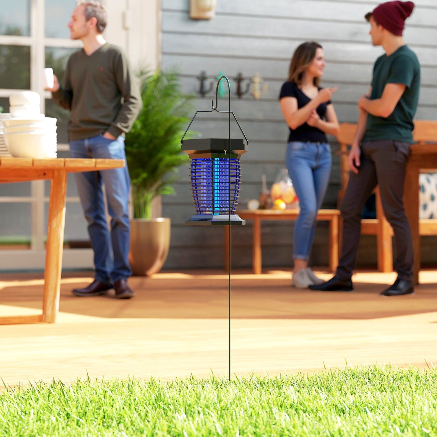 Outsunny 2-in-1 Electric Fly Zapper with UVA Light, Hanging Garden Lantern, Solar and USB-DC Rechargeable Insect Mosquito Bug Zapper, Fly Killer for Indoor and Outdoor Use, Black
