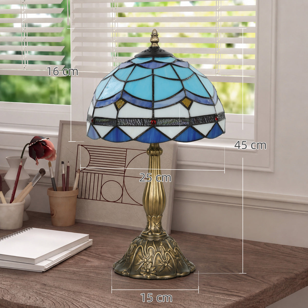 HOMCOM Tiffany Stained Glass Table Lamp, Handmade Antique Bedside Lamp, Decorative Night Light