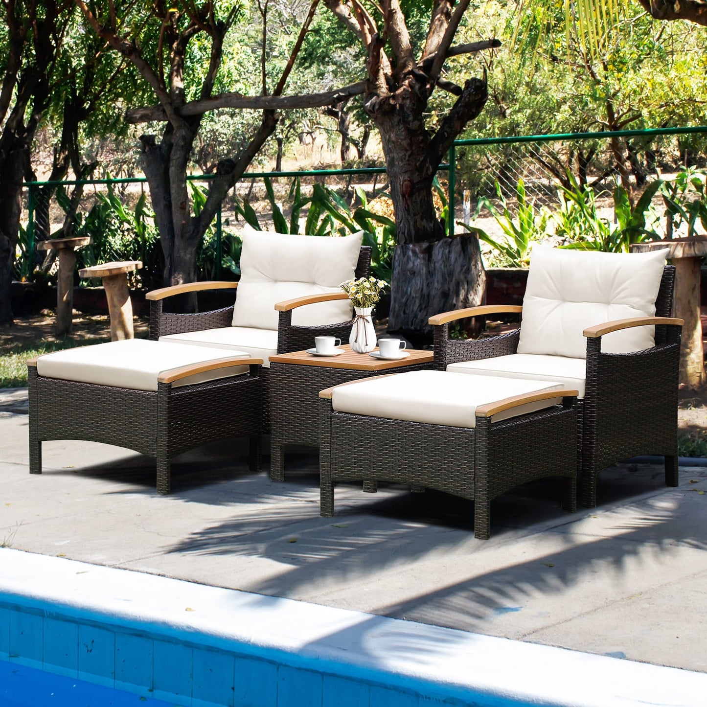 5 Pieces Patio Rattan Furniture Set with Cushions and Ottomans