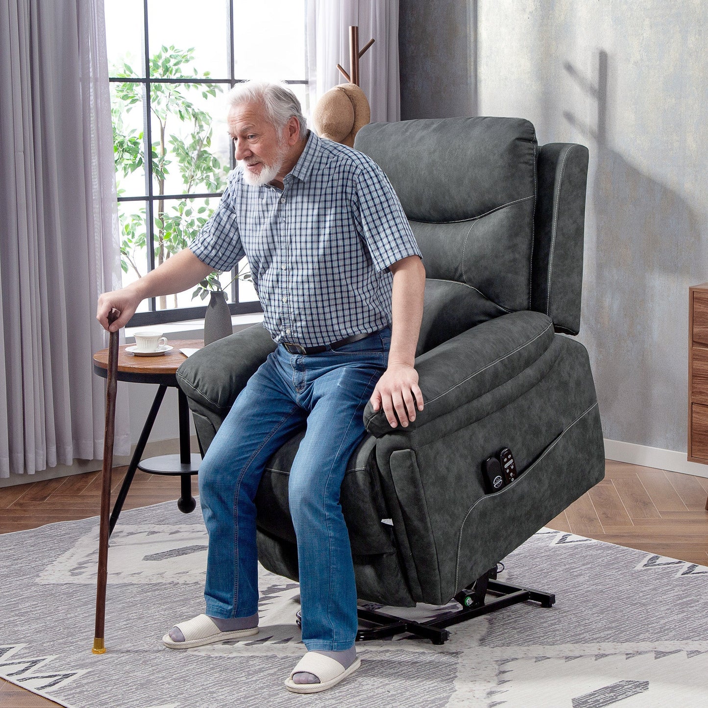 HOMCOM Power Lift Recliner Chair with Vibration Massage, Heat, USB - Grey