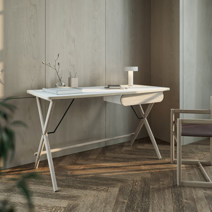 Match MW-01 Desk 135cm
