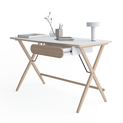 Match MW-01 Desk 135cm
