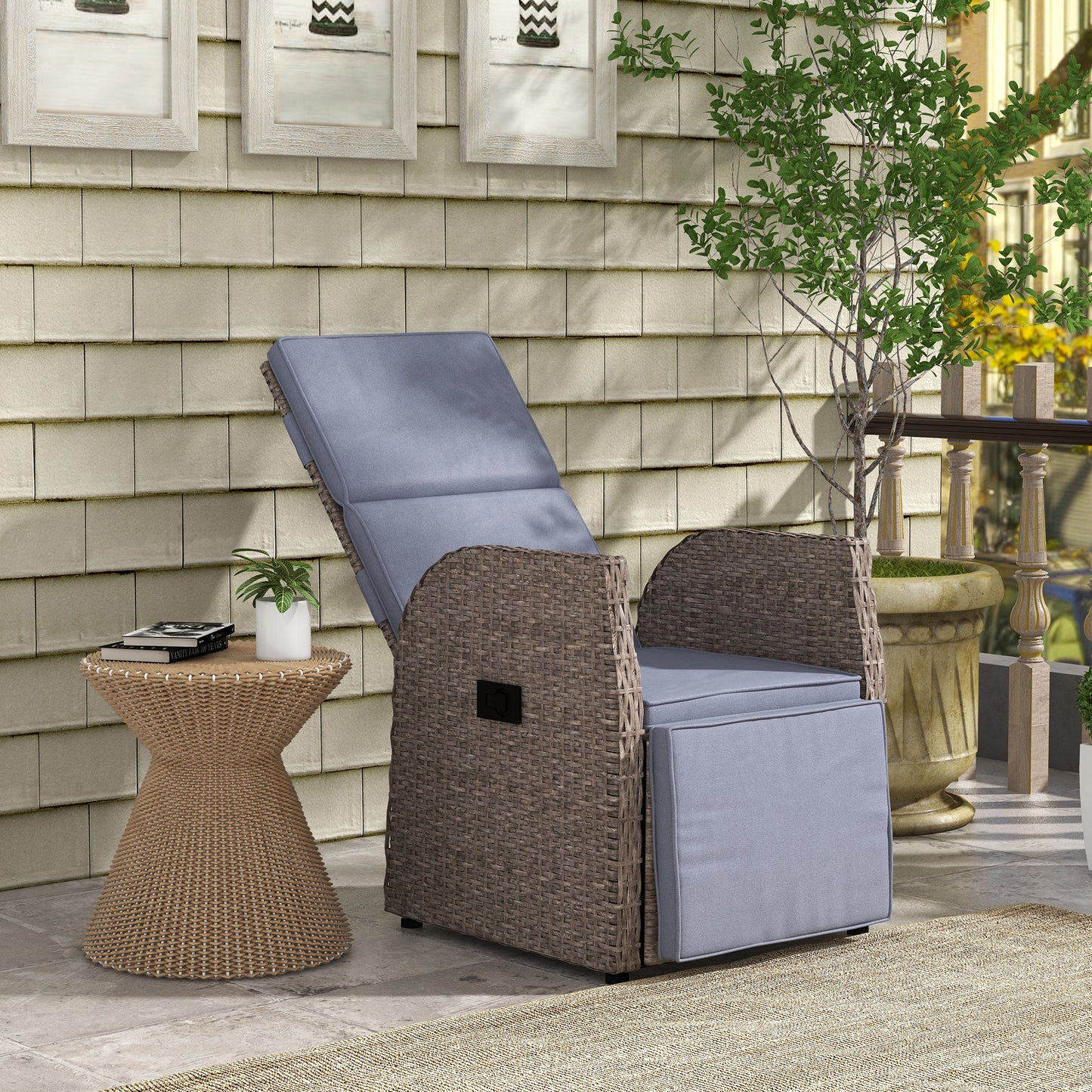 Outsunny 148Â° Reclining Rattan Garden Armchair, with Footrest - Brown/Grey