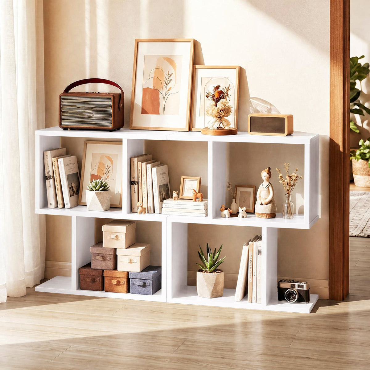 Set of 1 Decorative Storage Shelf Featuring Open Layout and Non-Slip Foot Pads-White