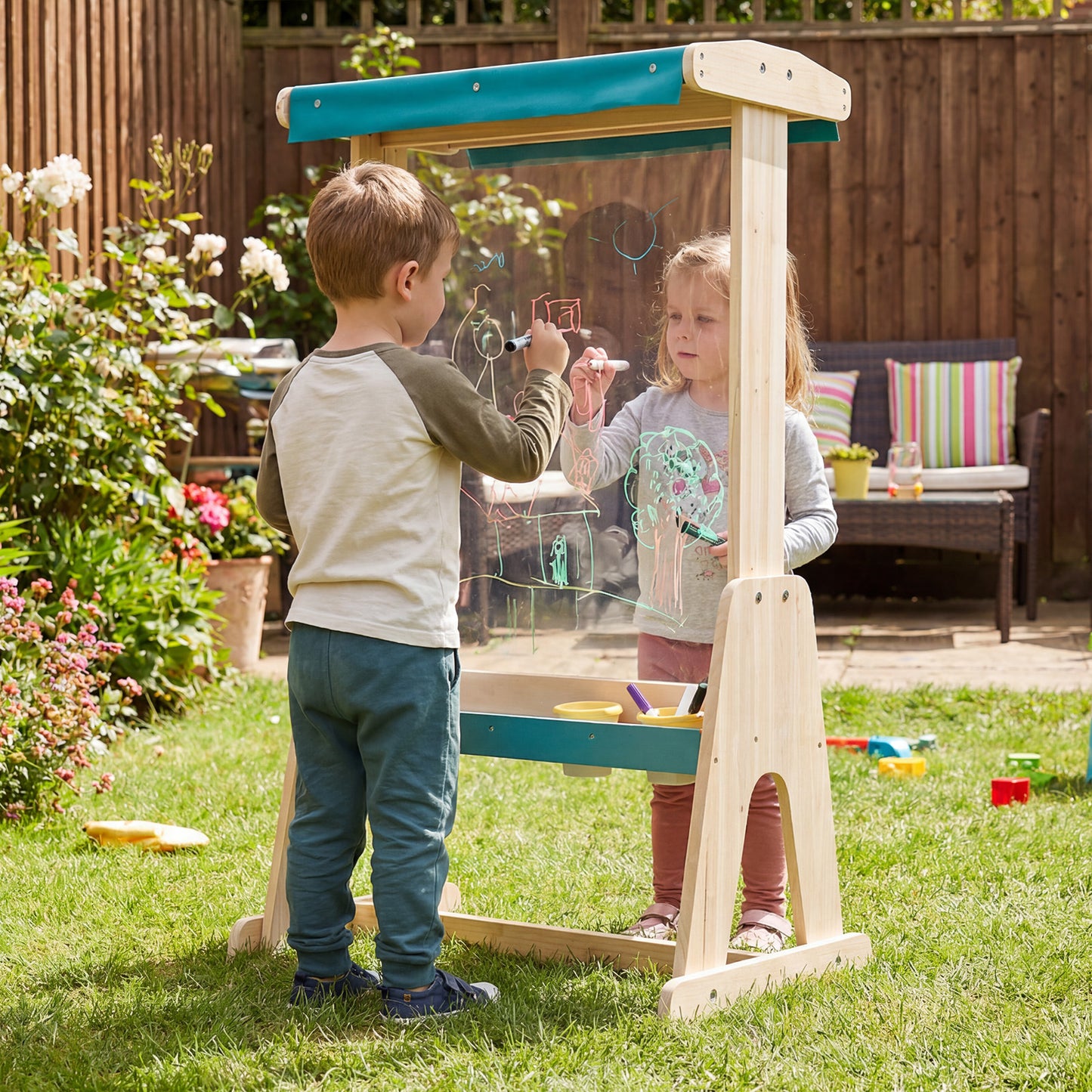Wooden Art Easel for Kids with Transparent Board Paint Cups for Indoor Outdoor-Natural