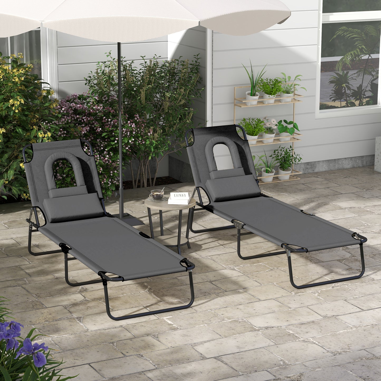 Outsunny Folding Sun Loungers Set of 2 with Face Hole, 4-Position Adjustable Backrest Garden Recliner Chairs Sunbeds, Outdoor Lounge Chairs with 600 D Oxford Cloth Seat, Pillow for Beach, Dark Grey
