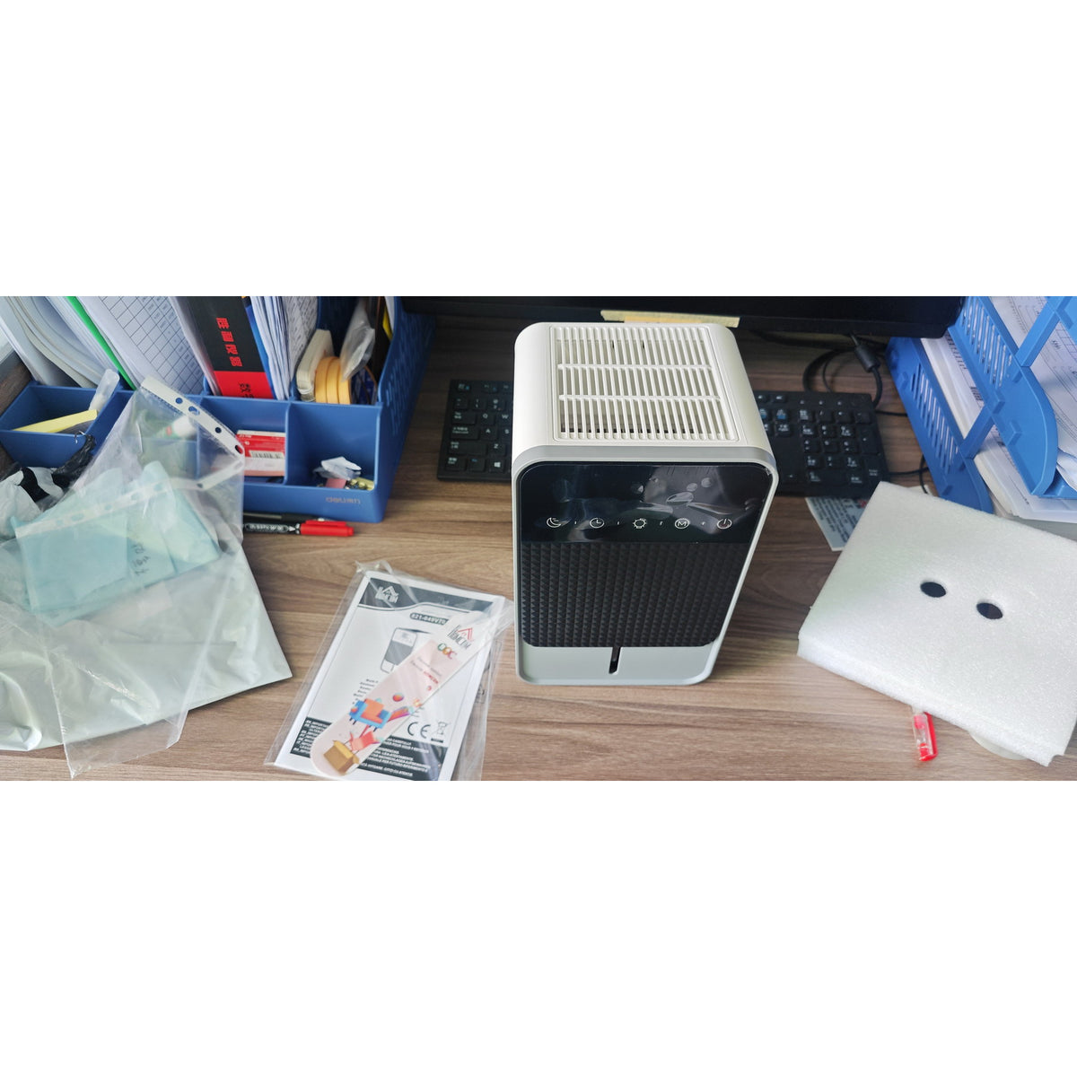 HOMCOM 400mL/Day Small Dehumidifier, RGB Mood Lights, Timer, LED Display, Dehumidifier for Home, Bedroom