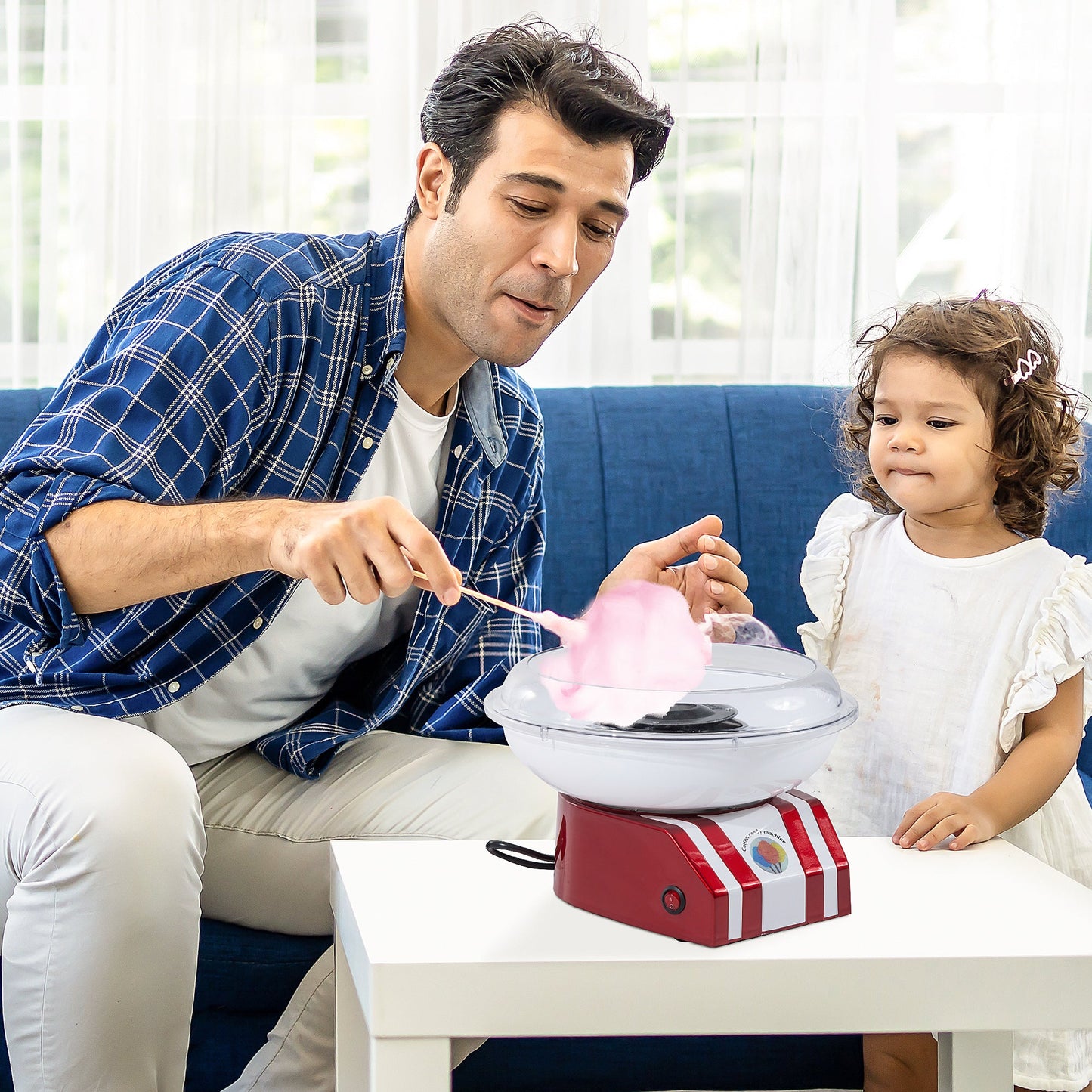 HOMCOM Candy Floss Machine for Kids & Adults, 550W Retro Cotton Maker for Sugar or Candies, Including 10 Candyfloss Sticks, Non-Slip Base, Red & White