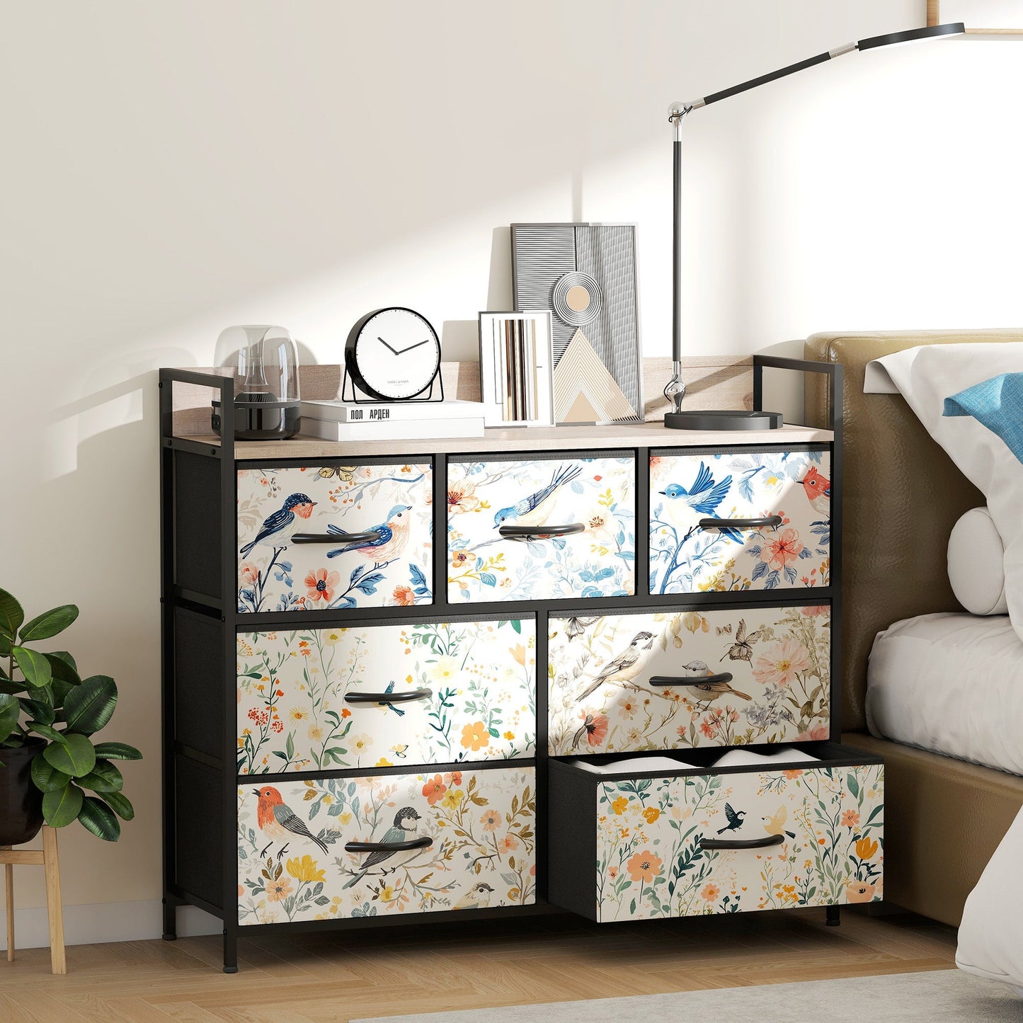 HOMCOM 7-Drawer Chest of Drawers - White