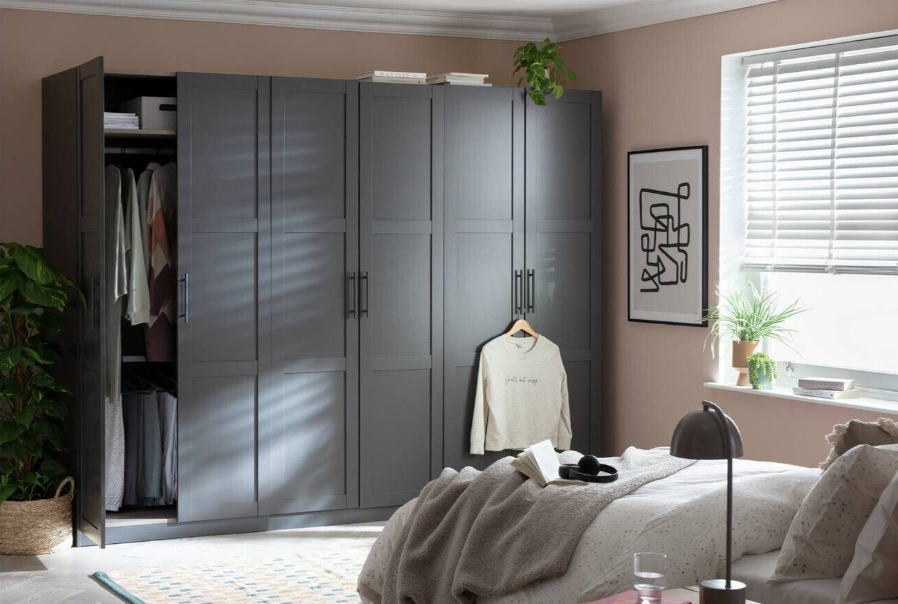 Contemporary 6 Door Closet - Charcoal